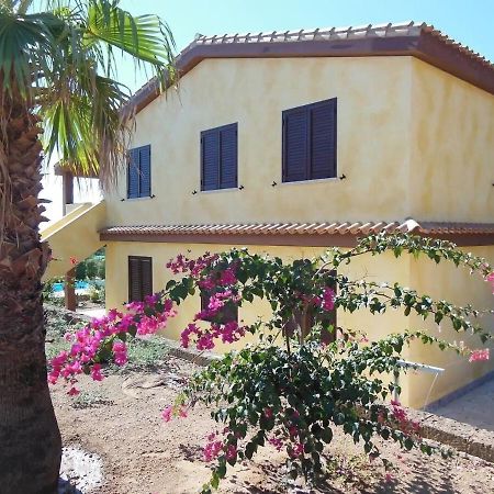 Appartamento In Splendido E Riservato Villaggio, Marina Di Tertenia Luaran gambar